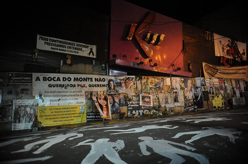 O incêndio na boate, em Santa Maria (RS), deixou 242 mortos e 636 feridos - Fernando Frazão/Agência Brasil