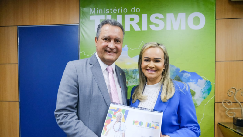 Ministra do Turismo e ministro da Casa Civil conversam sobre as ações para os 100 dias de gestão. Crédito: Roberto Castro/MTur