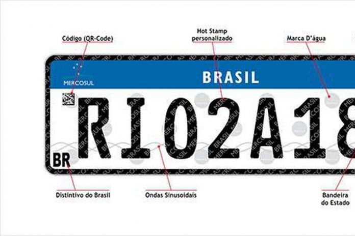 Nova placa do Mercosul entra em vigor hoje no Brasil. Foto: Agência Brasil