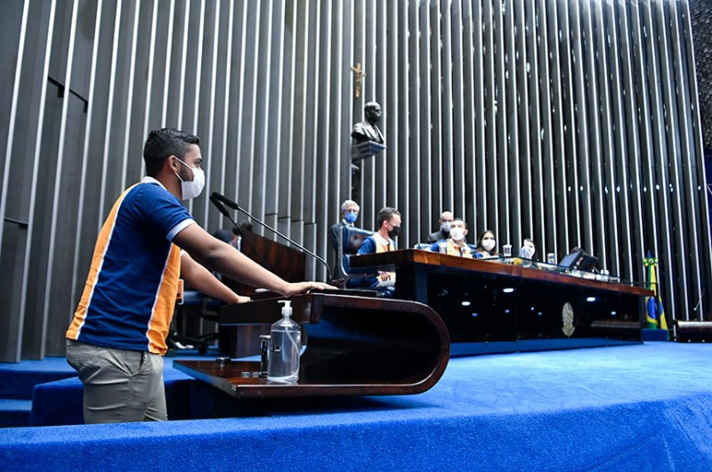 Jovens senadores no Plenário do Senado na última edição do programa, em 2022 - Waldemir Barreto/Agência Senado