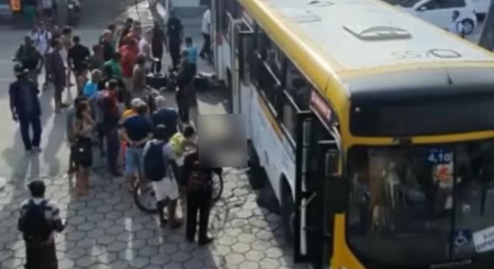Acidente ocorreu na entrada do TI Cavaleiro - Foto: Reprodução