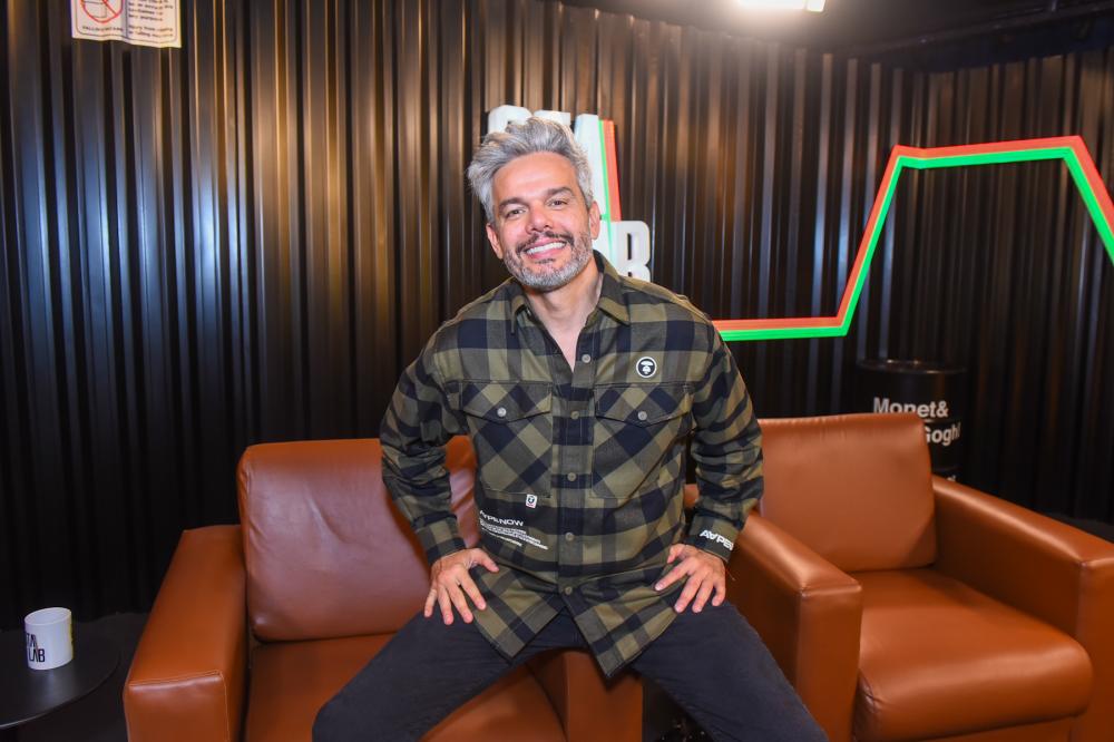 Otaviano Costa apresenta nova temporada do Otalab em estúdio montado em shopping da Barra da Tijuca - Fotos: AgNews