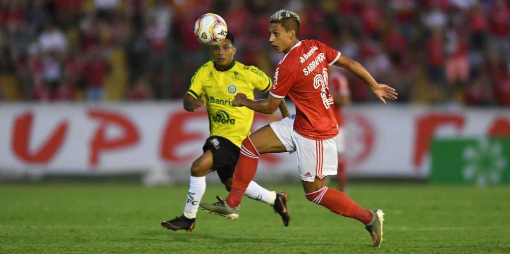 Sarrafiore ganhou nova chance mas não deslanchou | Foto: Ricardo Duarte / Inter / CP