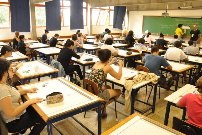 Inadimplência nos contratos do Fies cresceu durante a pandemia de Covid-19 - (Foto: Divulgação/UEL)