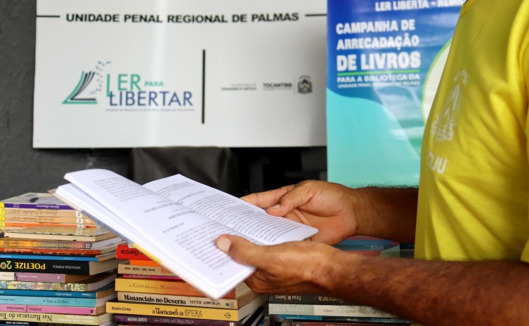 "Esse Projeto desenvolveu minha leitura e ainda me ajudou a escrever de maneira correta", afirmou o custodiado M. G. S - Foto: Vitória Soares/Governo do Tocantins