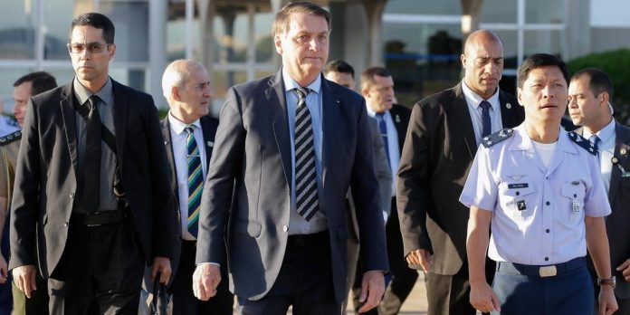 Bolsonaro evitou falar sobre caso envolvendo Flávio | Foto: Carolina Antunes / PR / CP