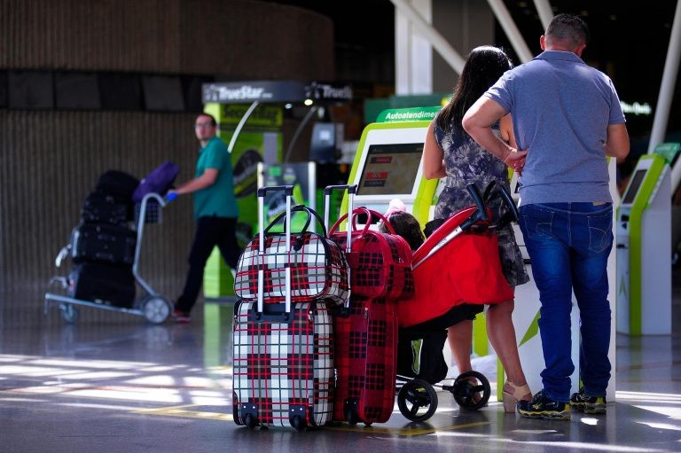 Redução é para remessas até R$ 20 mil mensais para a cobertura de gastos pessoais - (Foto: Pedro França/Agência Senado)