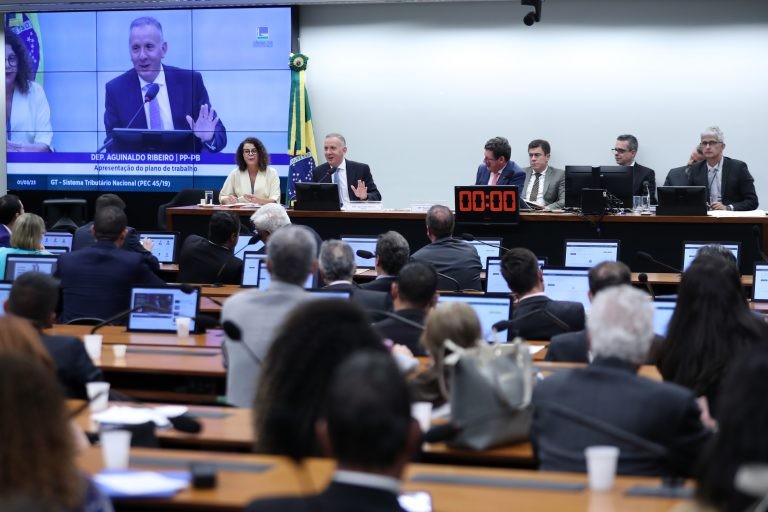 Aguinaldo Ribeiro apresenta plano de trabalho a deputados - (Foto: Bruno Spada/Câmara dos Deputados)