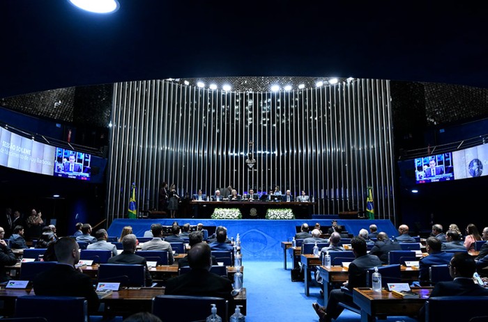 Projeto permite que a paciente seja acompanhada em consultas, exames e internações, tanto na rede pública quanto privada - Geraldo Magela/Agência Senado