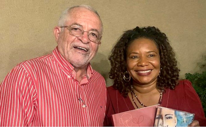 O secretário Tião Pinheiro com a ministra da Cultura, Margareth Menezes - Foto: Arquivo pessoal
