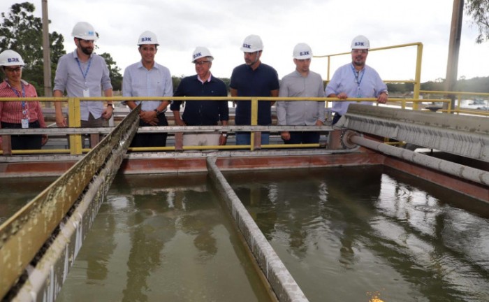 Visita verificou se estão sendo cumpridos os padrões de qualidade físico, químico e biológico do líquido lançado no Lago de Palmas - Foto: Fernando Alves/Governo do Tocantins