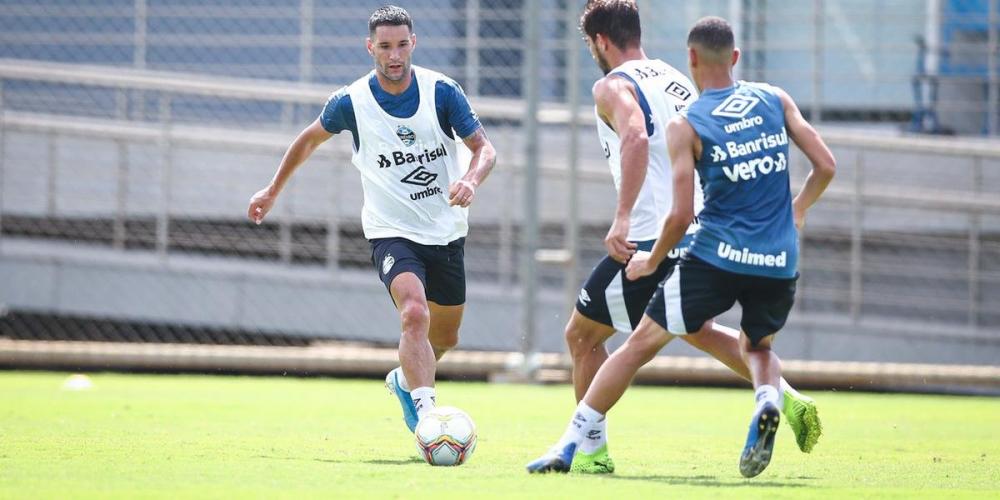 Thiago Neves pode começar um jogo pelo Grêmio pela primeira vez | Foto: Lucas Uebel / Grêmio / CP