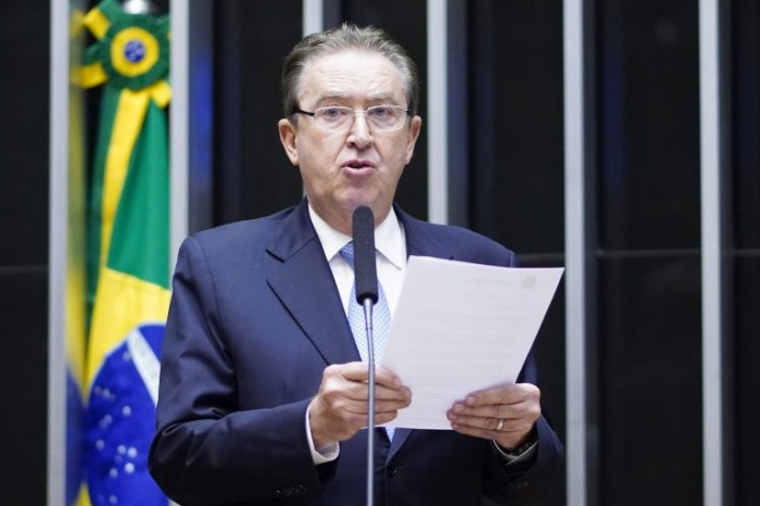 Deputado Luciano Ducci, autor do projeto que deu origem à lei - (Foto: Pablo Valadares/Câmara dos Deputados)