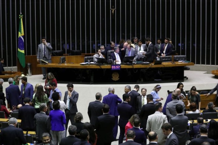 Sessão Deliberativa do Plenário da Câmara - (Foto: Zeca Ribeiro/Câmara dos Deputados)
