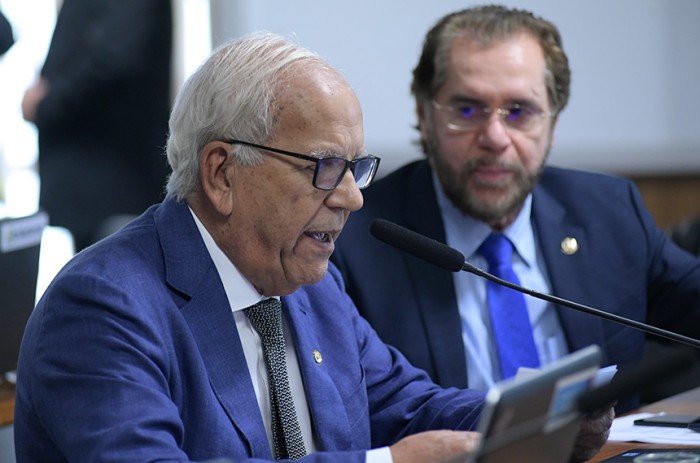 Oriovisto deu parecer favorável, mas apresentou quatro subemendas ao texto - Geraldo Magela/Agência Senado