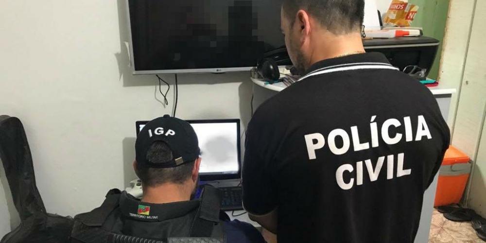 Policiais civis prenderam um homem em Flores da Cunha e cumpriram mandado em Caxias do Sul e Cachoeirinha | Foto: Polícia Civil / DIvulgação / CP