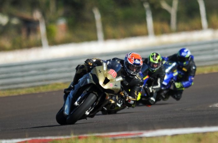 Moto 1000 GP/Grelak Comunicação