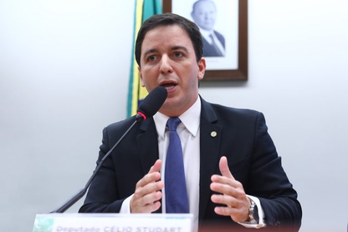 Célio Studart, autor da proposta - (Foto: Vinicius Loures/Câmara dos Deputados)