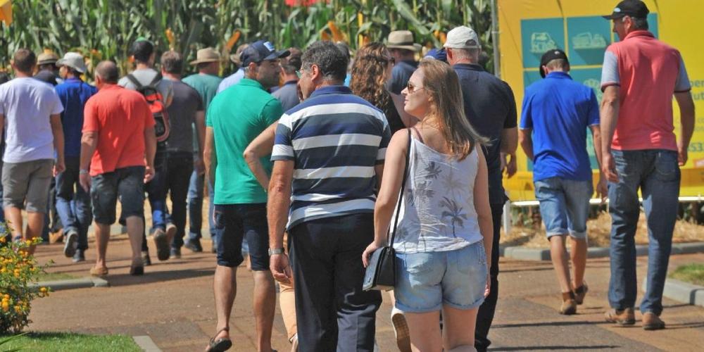 Público deve manter hidratação | Foto: Alina Souza / CPMemória