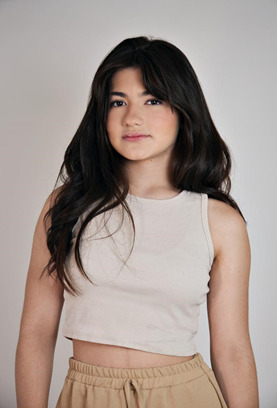 A atriz e influenciadora gaúcha Alice Baltezam tem 14 anos (Divulgação)