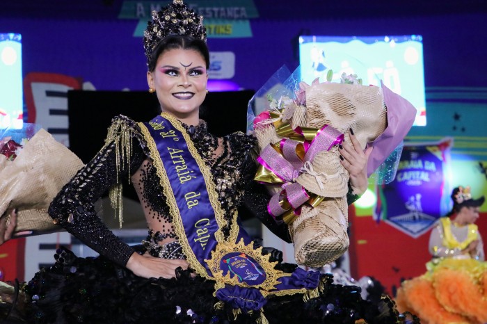 Bicampeã, Rainha do 31º Arraiá da Capital, Thayná Balduino da Silva, representando junina Arrasta Pé do Liberdade - Fotógrafo:Júnior Suzuki / Ascom FCP