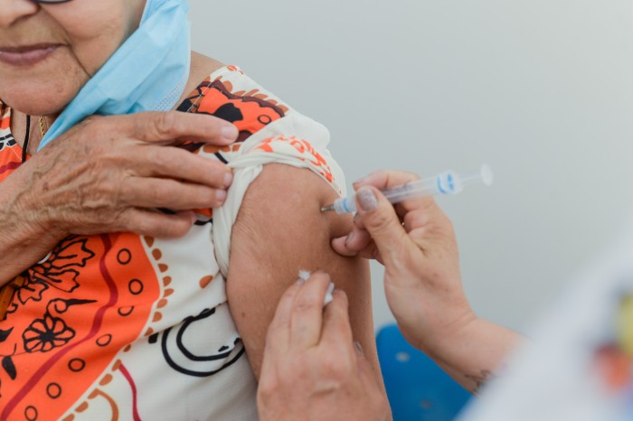 Usuários podem conferir cronograma de imunização contra covid-19, influenza e vacinas de rotina - Fotógrafo:Raiza Milhomem / Semus Palmas