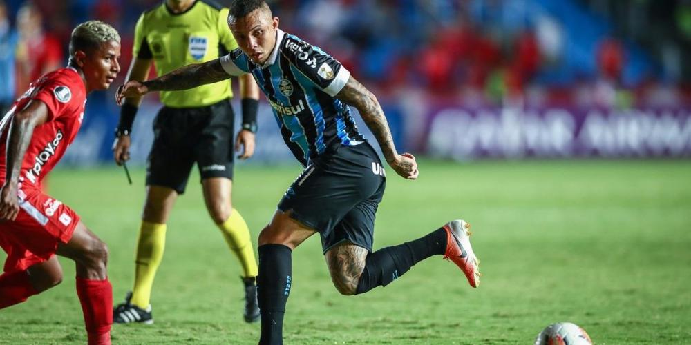 Everton revelou pedido de Renato para jogar mais por dentro na temporada 2020 | Foto: Lucas Uebel / Grêmio / Divulgação / CP