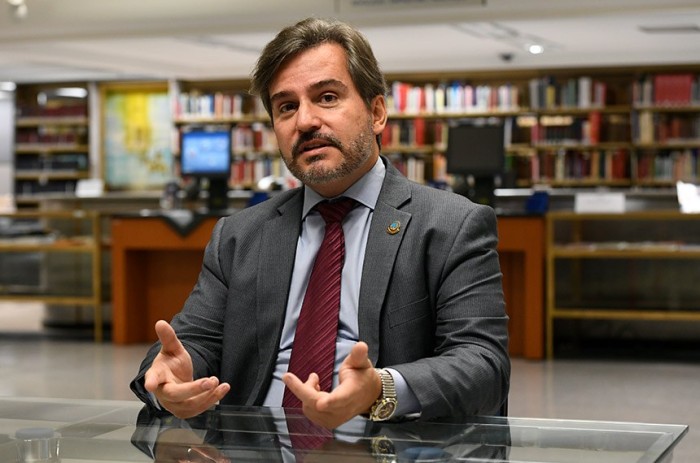 Otávio Gondim, consultor de Orçamentos do Senado: projeto de LDO poderia tramitar independentemente da aprovação do novo arcabouço fiscal - Foto: Jefferson Rudy/Agência Senado