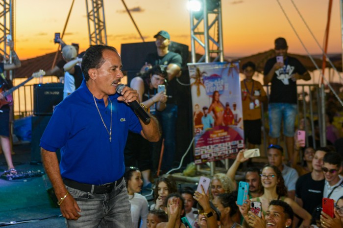 Show com o cantor Manoel Gomes (Caneta Azul) na Praia das Arnos - Fotógrafo:Regiane Rocha/Secom Palmas