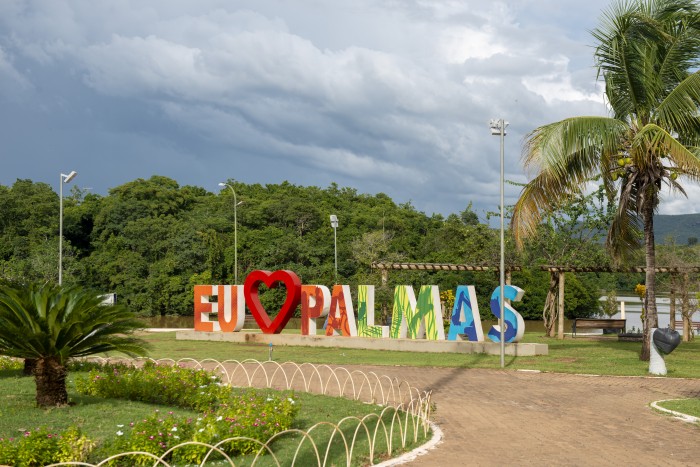 Toda infraestrutura de iluminação será trocada, incluindo postes e luminárias - Fotógrafo:Regiane Rocha/Secom Palmas
