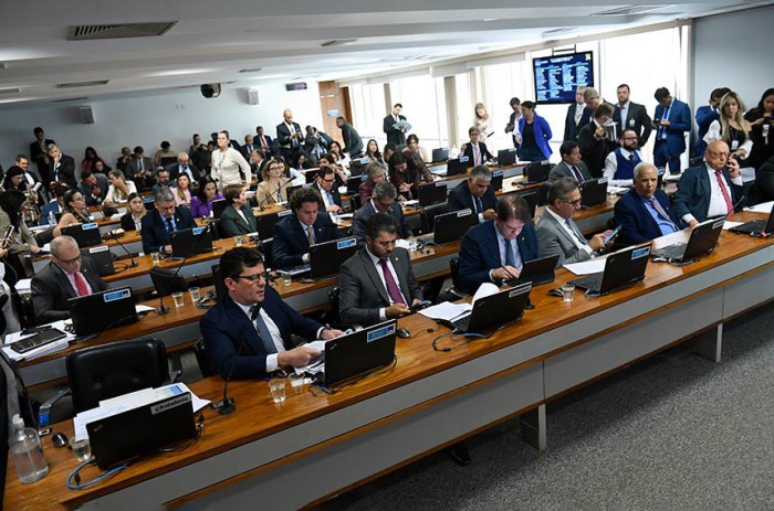 Projeto de Efraim Filho teve relatório favorável de Sérgio Moro e segue para análise da Câmara - Foto: Edilson Rodrigues/Agência Senado