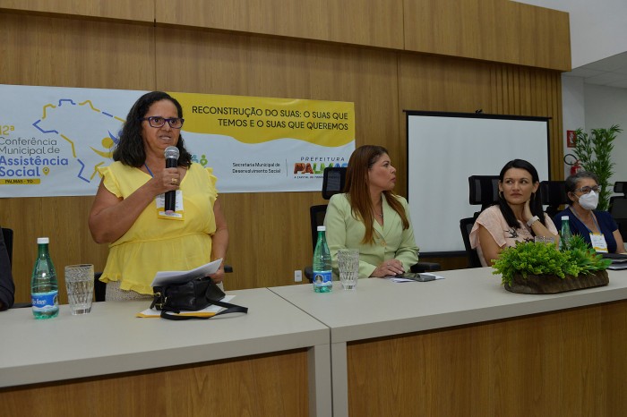 Presidente do Conselho Municipal de Assistência Social, Vilma Maria Gomes, parabenizou os presentes por se dedicarem a defender os direitos sociais e o Sistema Único de Assistência Social - Fotógrafo:Lia Mara/Secom Palmas