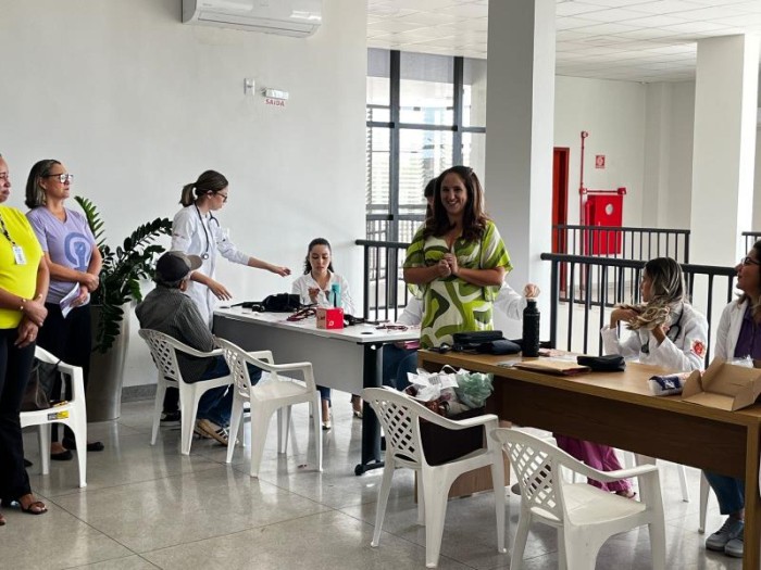 Psicóloga e facilitadora do programa Despertar, do GGEM, Isabel Cristina trabalhou durante roda de conversa as influências do ‘patriarcado’ nas relações - Fotógrafo:Divulgação