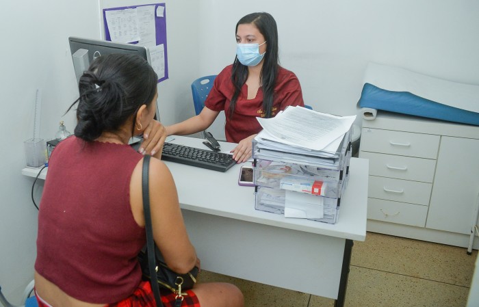 Exame é oferecido em todas as USFs e é essencial para identificar precocemente lesões precursoras do câncer - Fotógrafo:Raiza Milhomem/ Ascom Semus