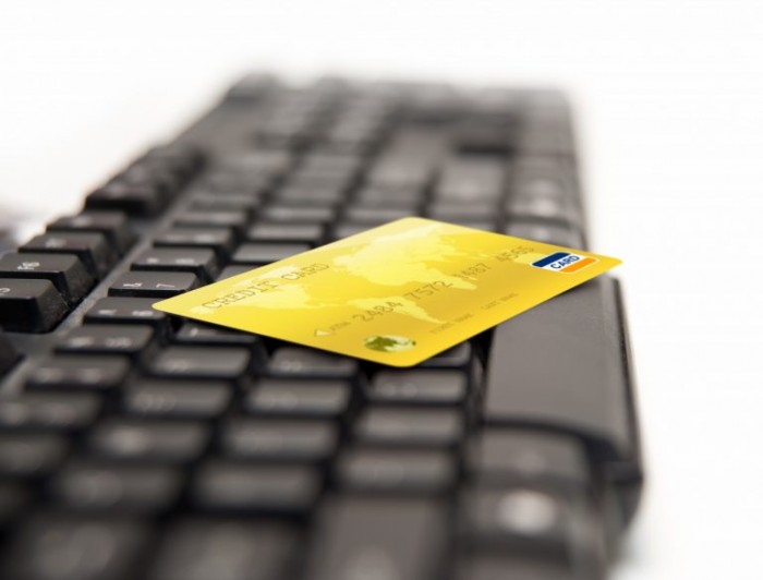 Atualmente, compras até US$ 50 não são taxadas - (Foto: santorini/Depositphotos)