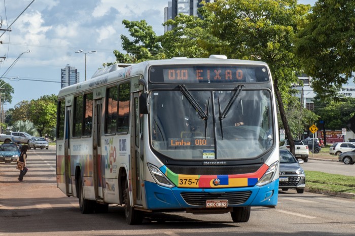 Iniciativa visa atender necessidades urgentes de renovação e ampliação da frota enquanto contratação dos ônibus novos está sendo preparada e executada - Fotógrafo:Lia Mara/Secom Palmas