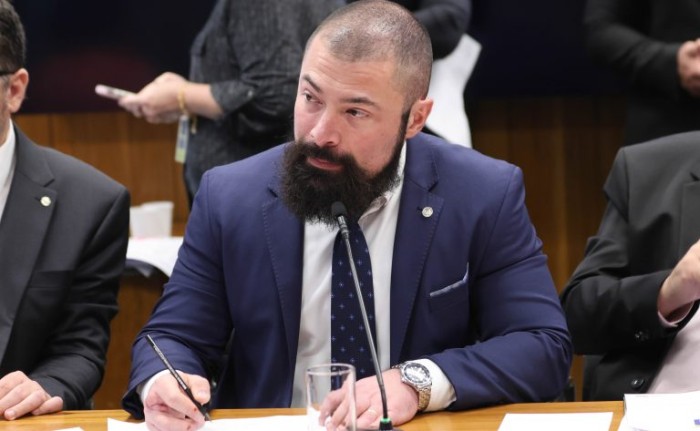 Delegado Paulo Bilynskyj: medida facilitará consulta pública aos diplomas - (Foto: Marina Ramos / Câmara dos Deputados)