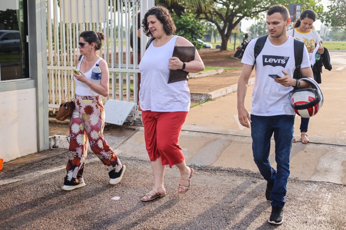 Candidatos chegando para fazer exame psicológico do concurso - Fotógrafo:Juliana Carneiro/Secom Palmas