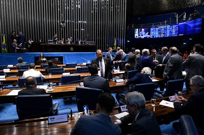 Plenário volta a analisar o texto na próxima semana - Foto: Jefferson Rudy/Agência Senado