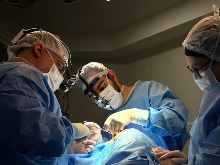 Dr. Vitor Nunes
