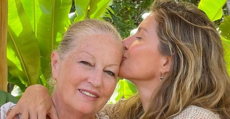 Vânia Nonnenmacher e a filha, Gisele Bündchen — Foto: Redes Sociais