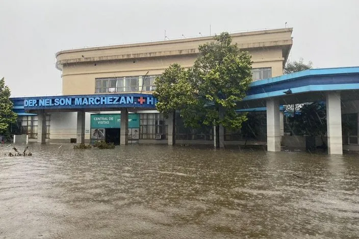 Hospital de Pronto Socorro de Canoas fica no bairro Mathias Velho e segue alagado. Valéria Possamai / Agência RBS