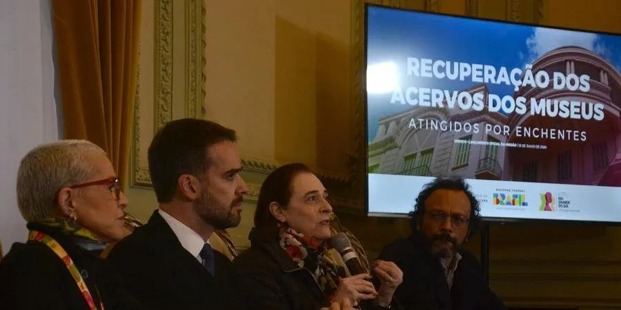 Lançamento contou com a presença de autoridades no Palácio Piratini | Foto: Ricardo Giusti