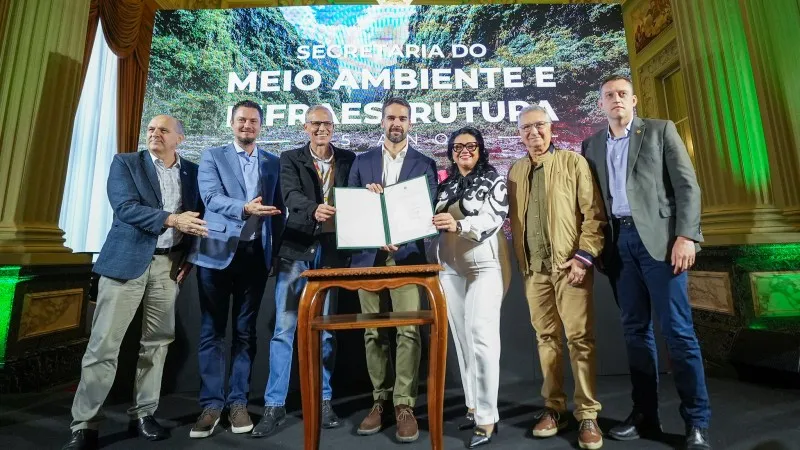 Os dois programas anunciados somam R$ 303 milhões de investimento - Foto: Maurício Tonetto/Secom