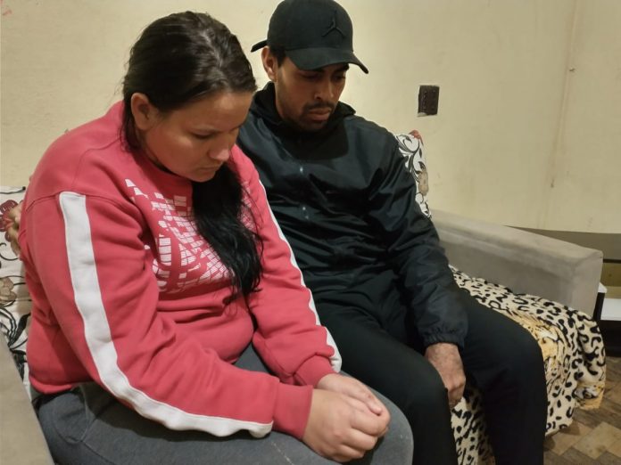 Pais do menino de 1 anos e 11 meses morre atropelado em Lajeado (Foto: Joel Alves)