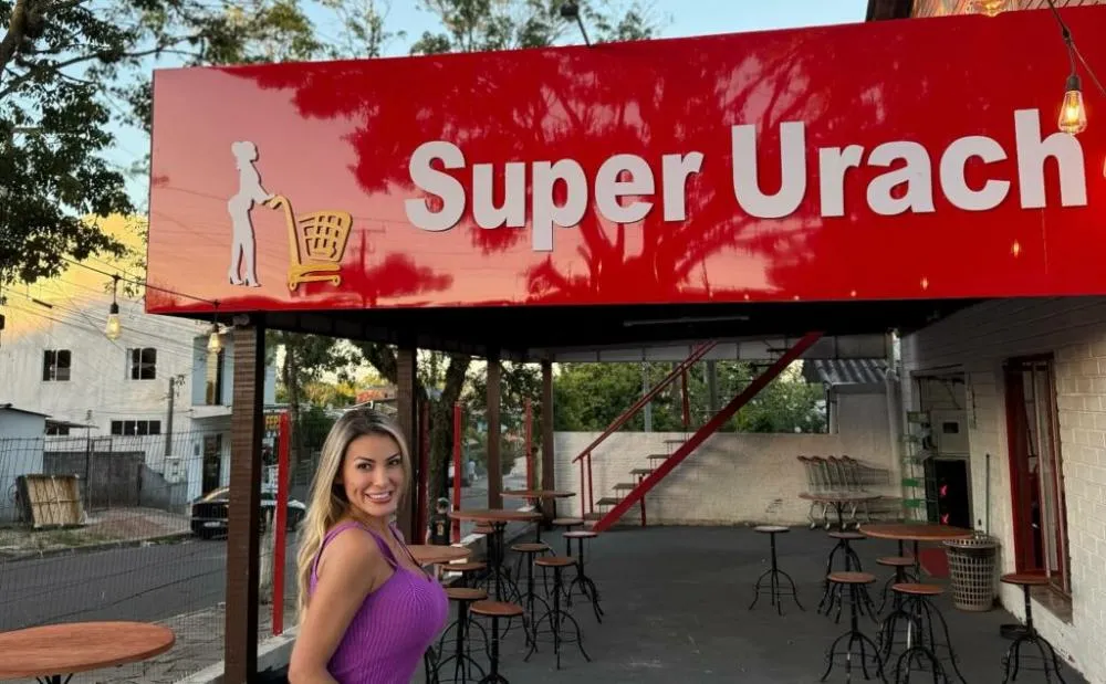 Reprodução/Instagram/@superurach