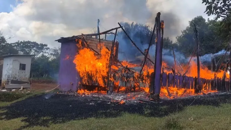 Conflito entre indígenas da Reserva Indígena Nonoai, no RS — Foto: Imagens cedidas