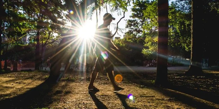 Período da tarde será mais quente em cidades das Metades Oeste e Norte | Foto: Alina Souza / CP Memória
