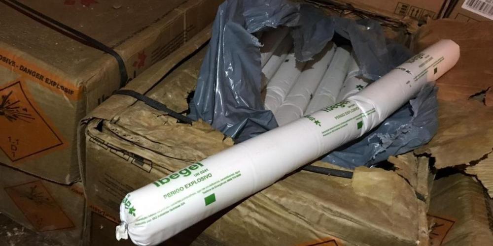Material explosivo foi apreendido em operação da Polícia Civil na manhã desta quinta-feira | Foto: PC / Divulgação / CP