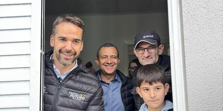 Entrega ocorreu nesta quinta-feira | Foto: Divulgação
